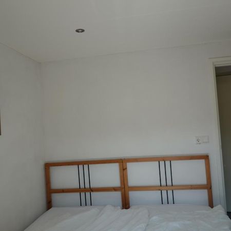 Vila De Knotwilg Loon op Zand Exteriér fotografie