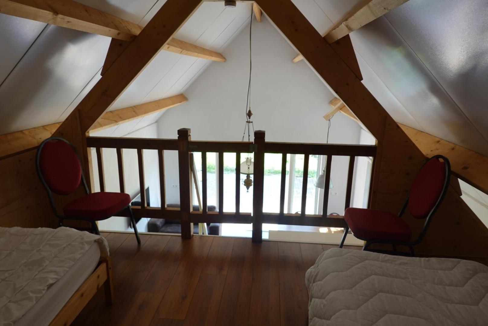 Vila De Knotwilg Loon op Zand Exteriér fotografie