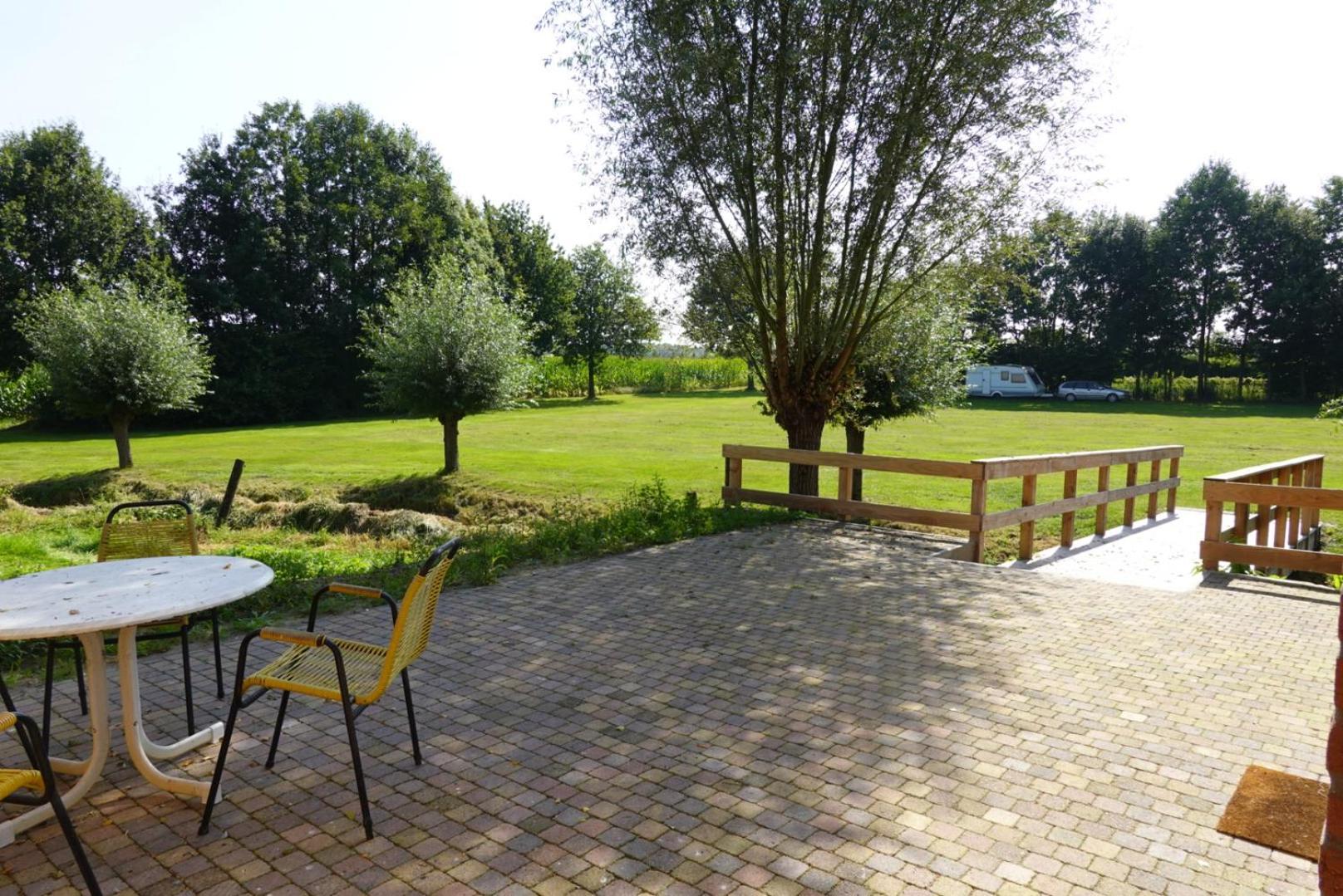 Vila De Knotwilg Loon op Zand Exteriér fotografie